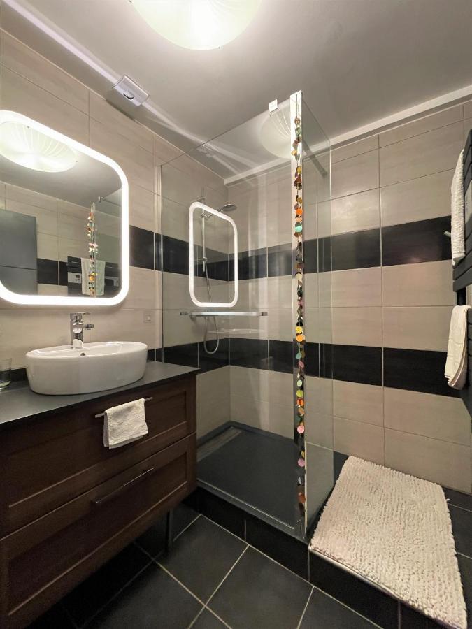T2 De 40 M2 - Facile D'Acces, Lumineux Et Au Calme Daire Saint-Genet-Lerpt Dış mekan fotoğraf